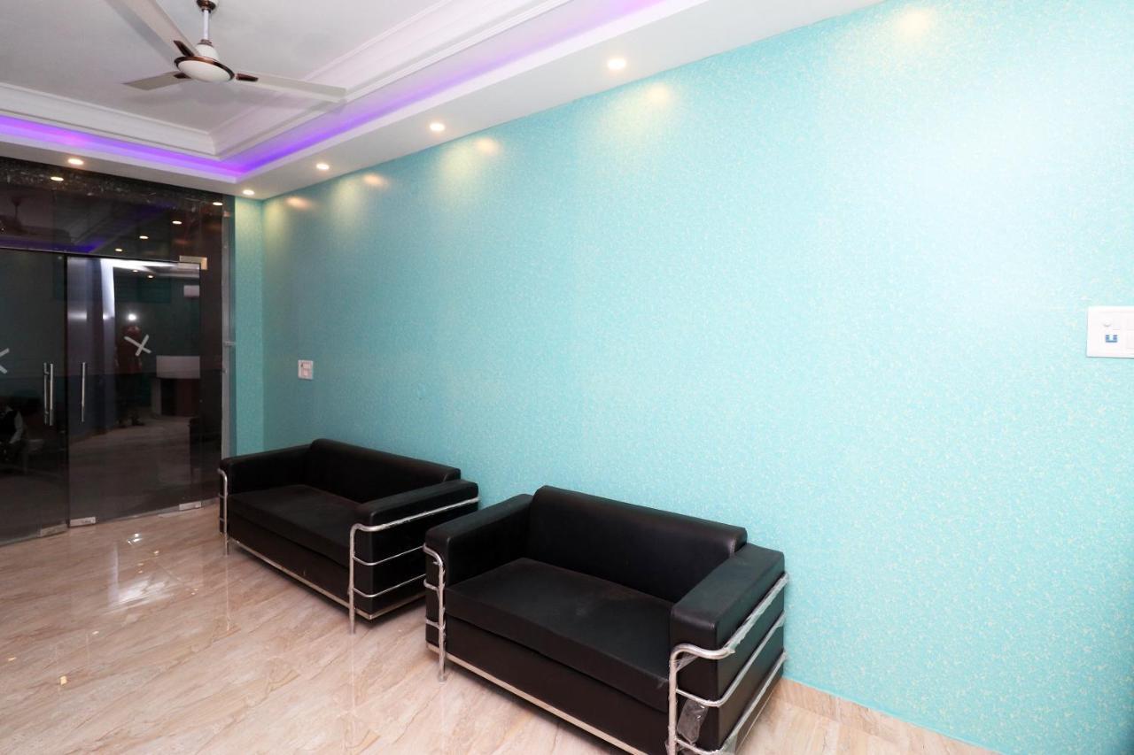 Oyo 25130 Hotel Royal Inn New Delhi Exterior photo